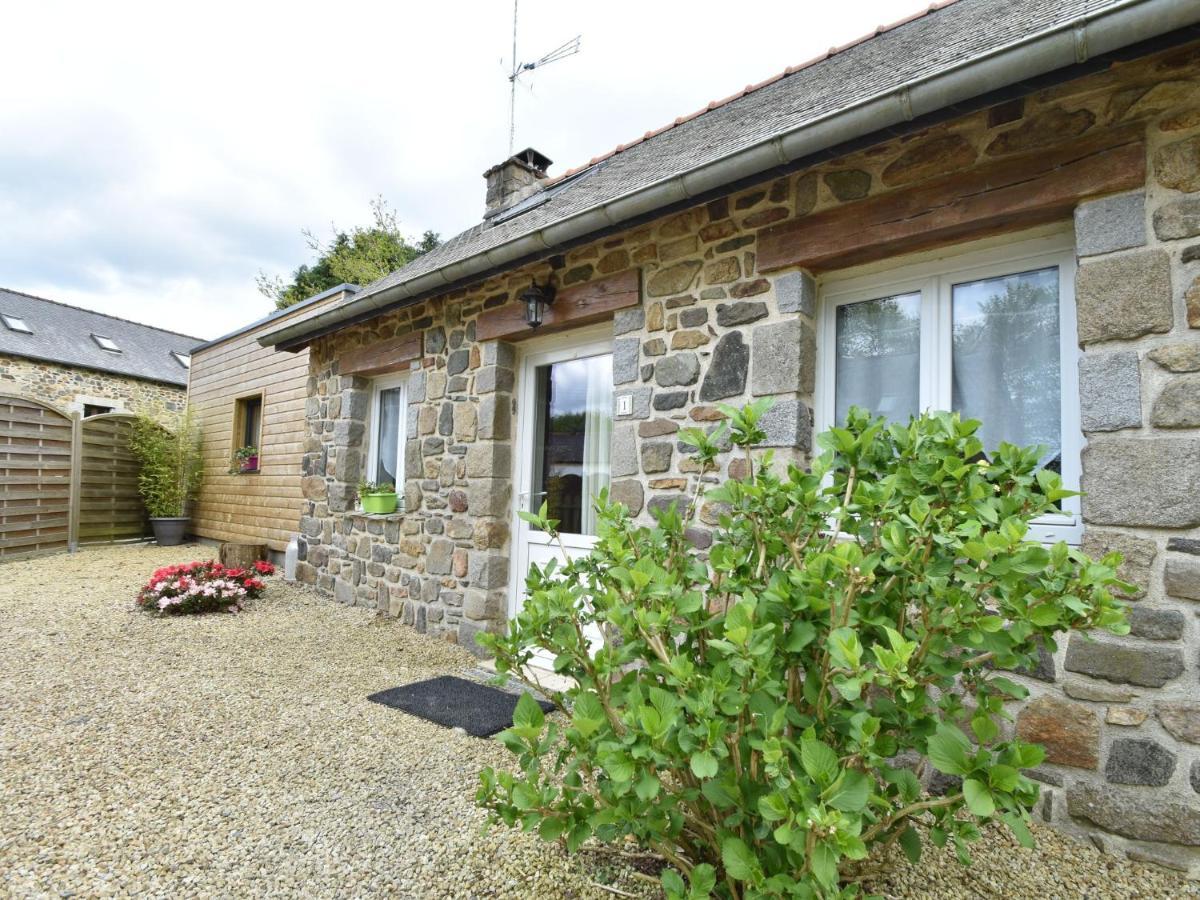 Breton Stone House In Saint Gilles Les Bois Villa Exterior photo